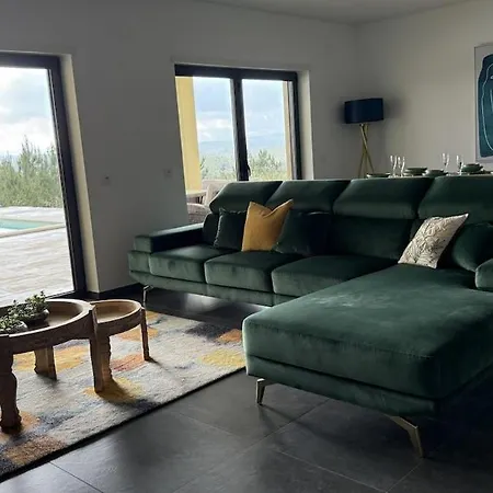 ヴィラ Casa Na Colina - Private Pool & Jacuzzi Santiago da Guarda