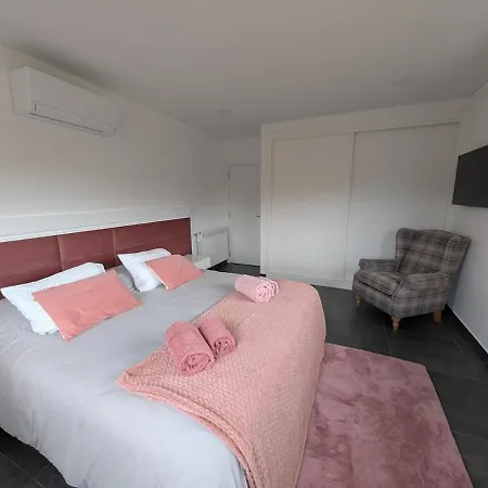 Casa Na Colina - Private Pool & Jacuzzi ヴィラ Santiago da Guarda